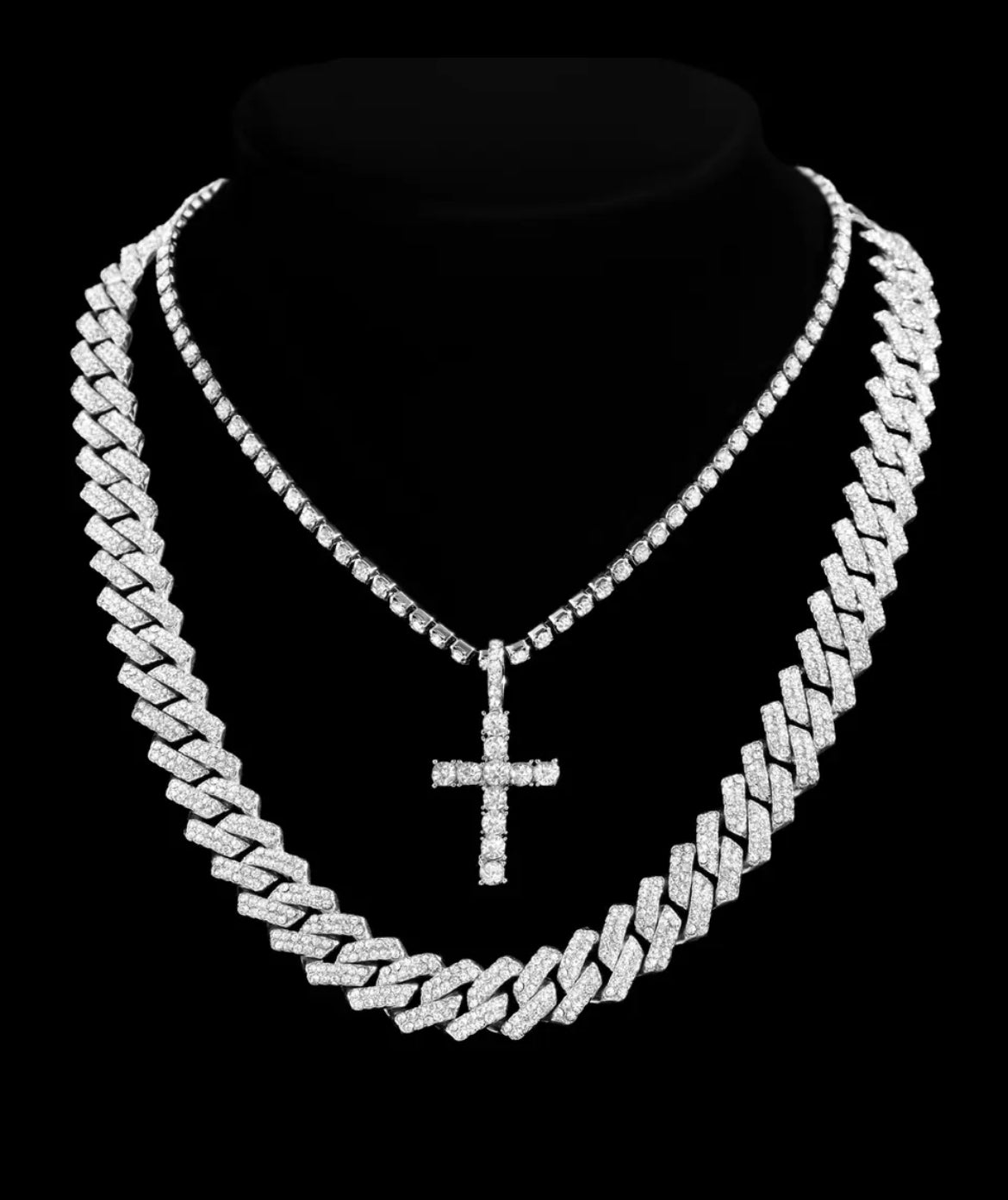 Women’s 20” Rhinestone necklace w/Cross Pendant