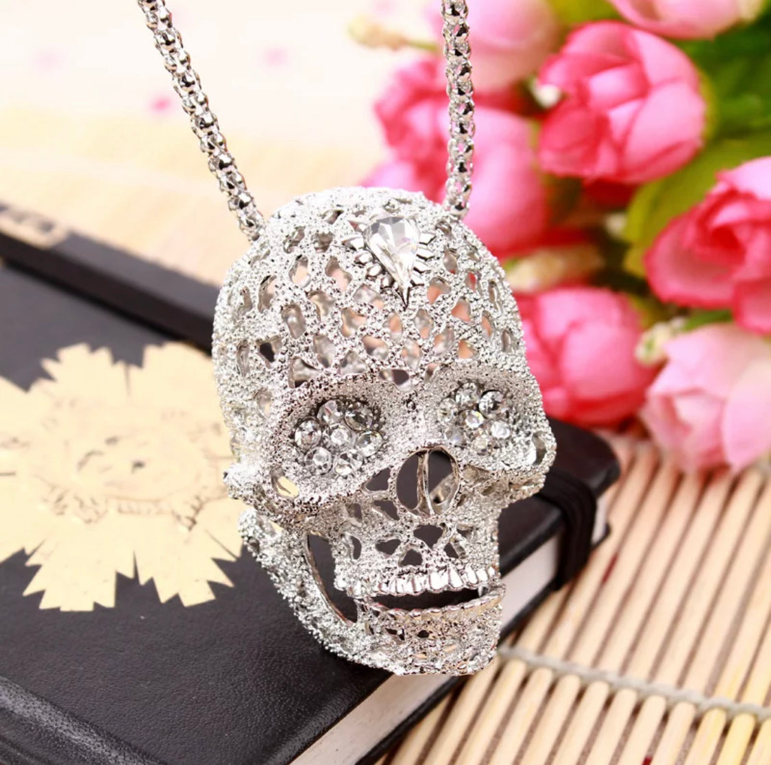 Skull Rhinestone Pendant Necklace