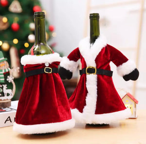 2pc Santa & Mrs.C Decorative Bottle Covers