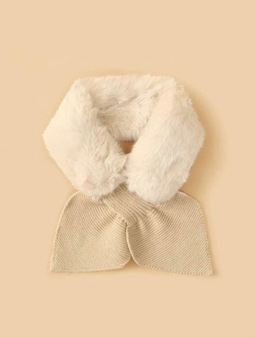 Cream Furry Scarf w/Pattern