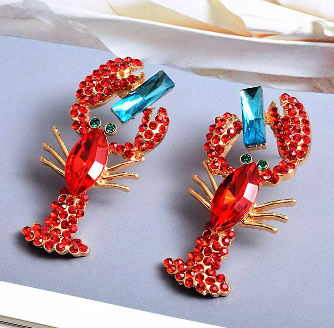 Lobster Rhinestone Earrings No