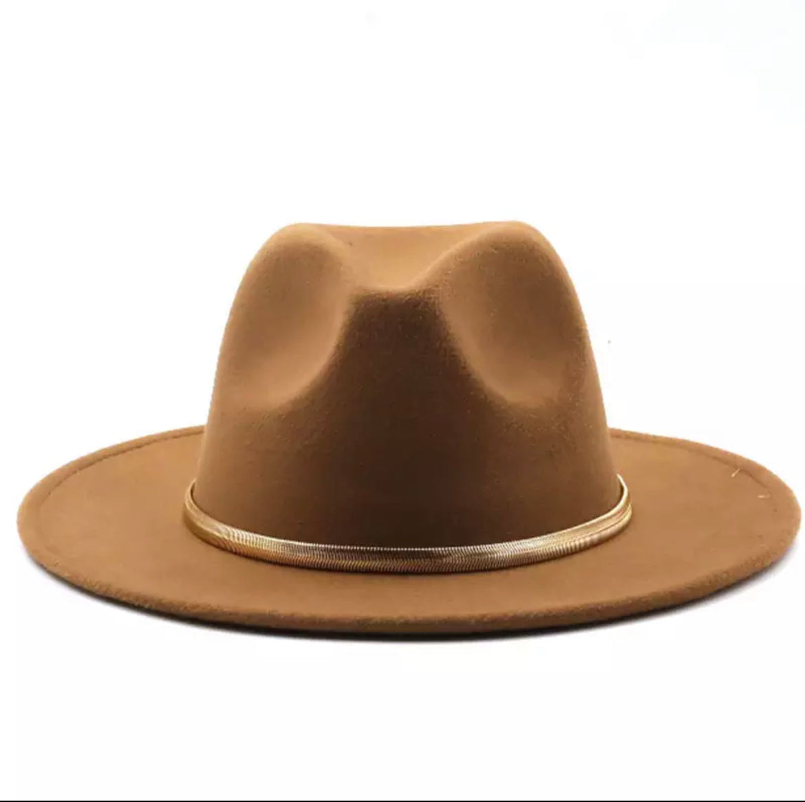 Camel Fedora Derby w/Gold chain Accent